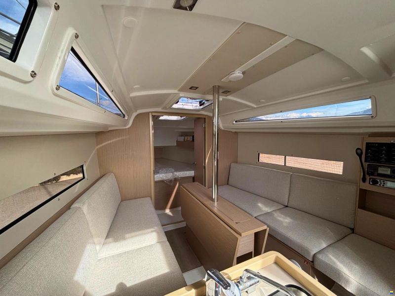 Beneteau Oceanis 30.1