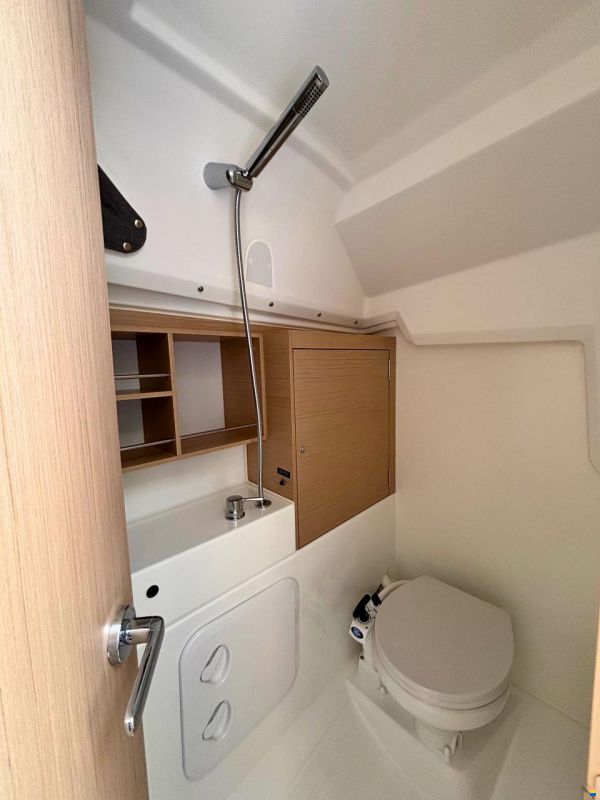 Beneteau Oceanis 30.1
