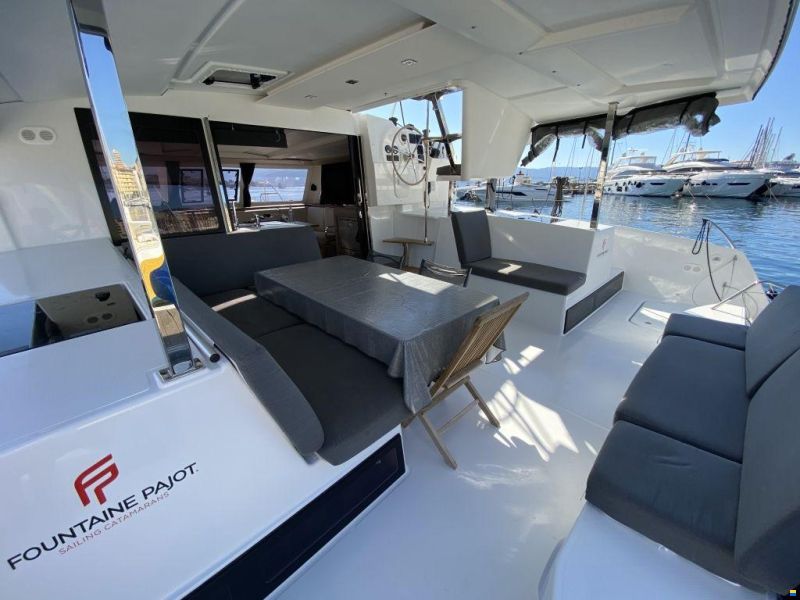 Fountaine Pajot Isla 40