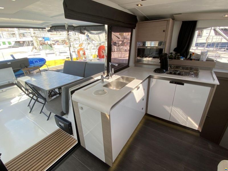 Fountaine Pajot Isla 40