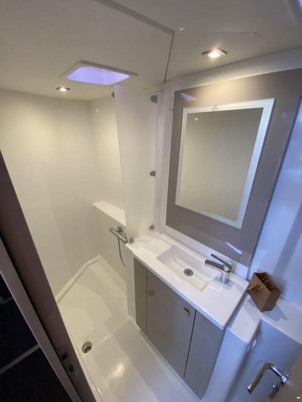 Fountaine Pajot Isla 40