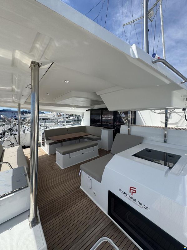 Fountaine Pajot Tanna 47