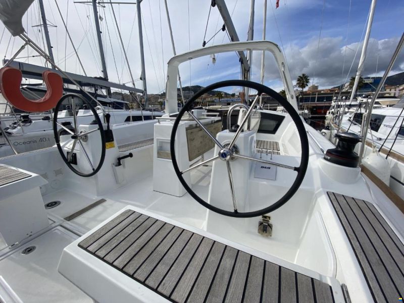 Beneteau Océanis 35.1