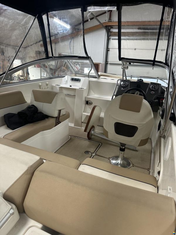 Bayliner 642