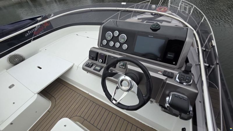 Galeon 420 FLY