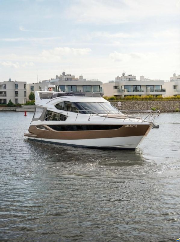 Galeon 420 FLY