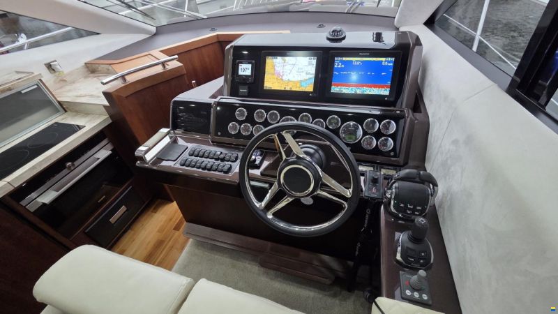 Galeon 420 FLY