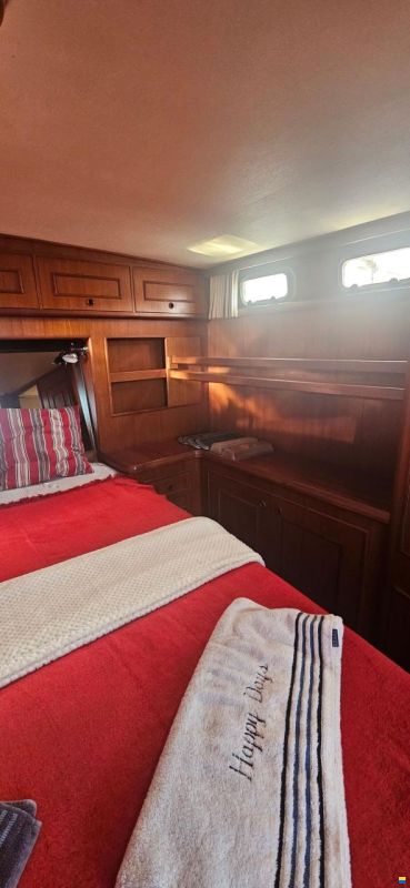Neptunus 133 Flybridge