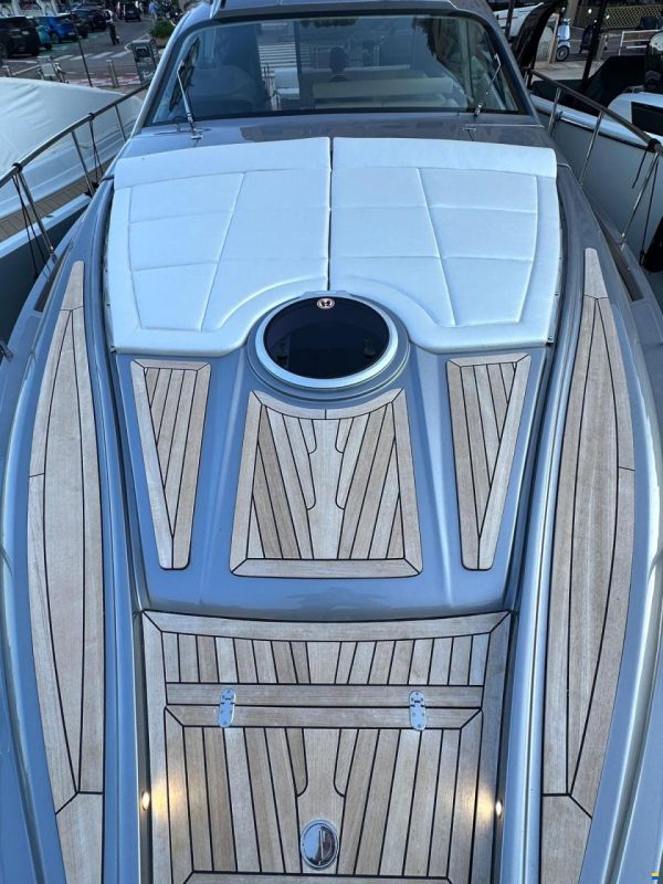 Pershing 5X