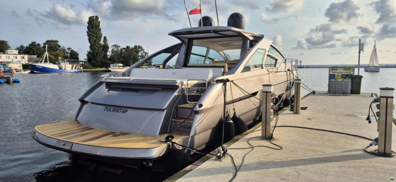 Pershing 5X