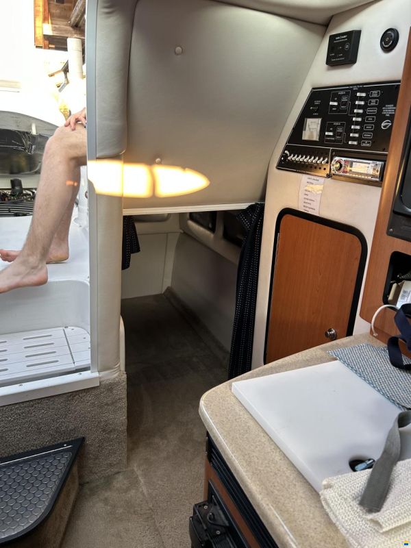 Crownline 250 CR Cummins diesel