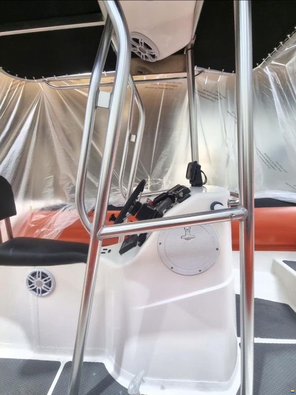 Tornado RIB 8.50