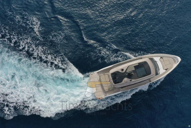 Azimut Seadeck 6