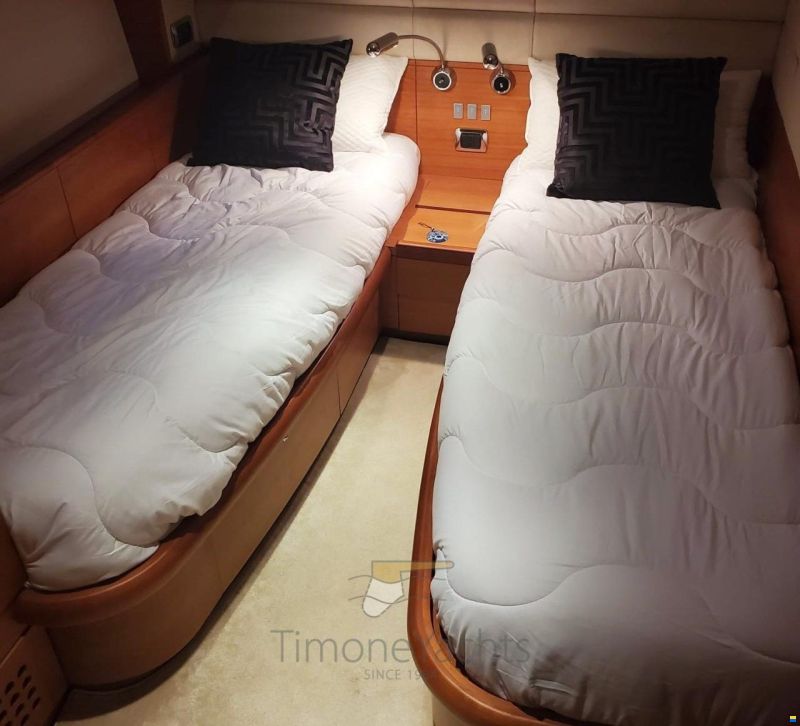 Aicon 64 FLY (4 cabins + crew)