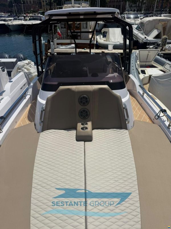 Ranieri Next 330 LX