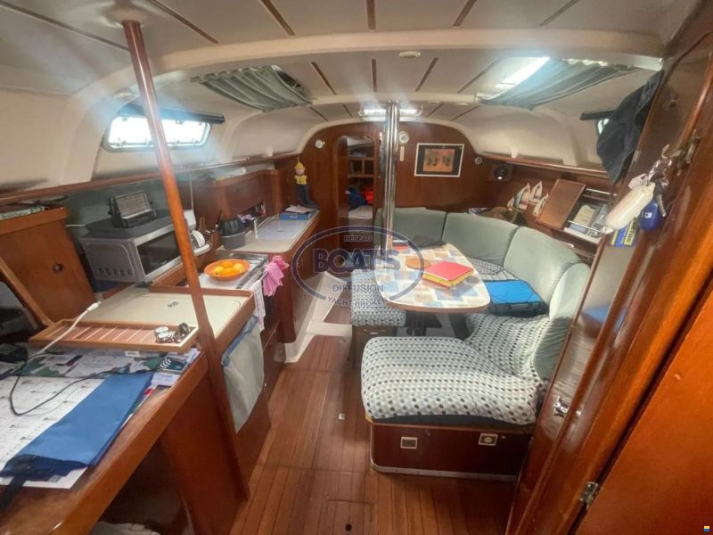 Beneteau OCEANIS 351