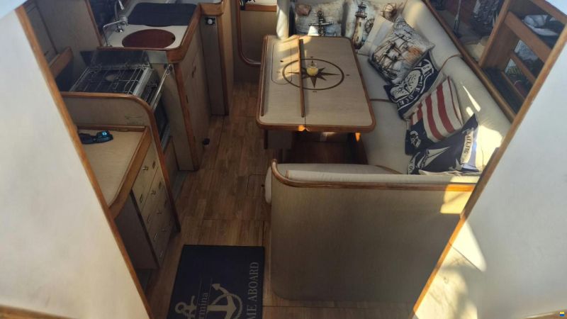 Beneteau Oceanis 320