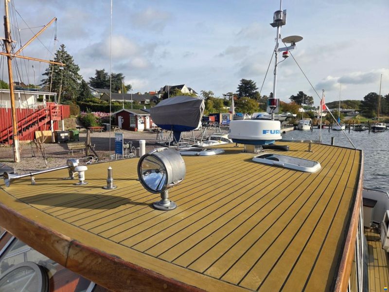 Atlantic 37