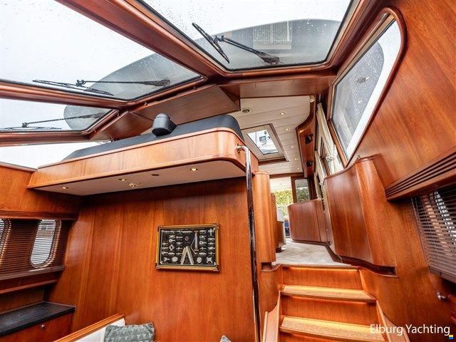 Pacific Prestige S200