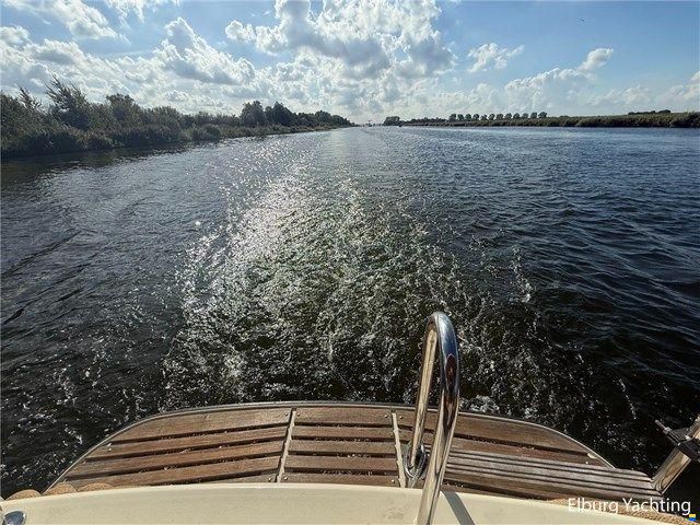 Linssen Grand Sturdy 380 - Sedan