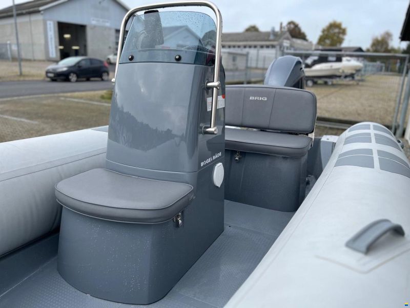 Brig Inflatable Boats Falcon Rider F500L med 60 hk Yamaha-EFI