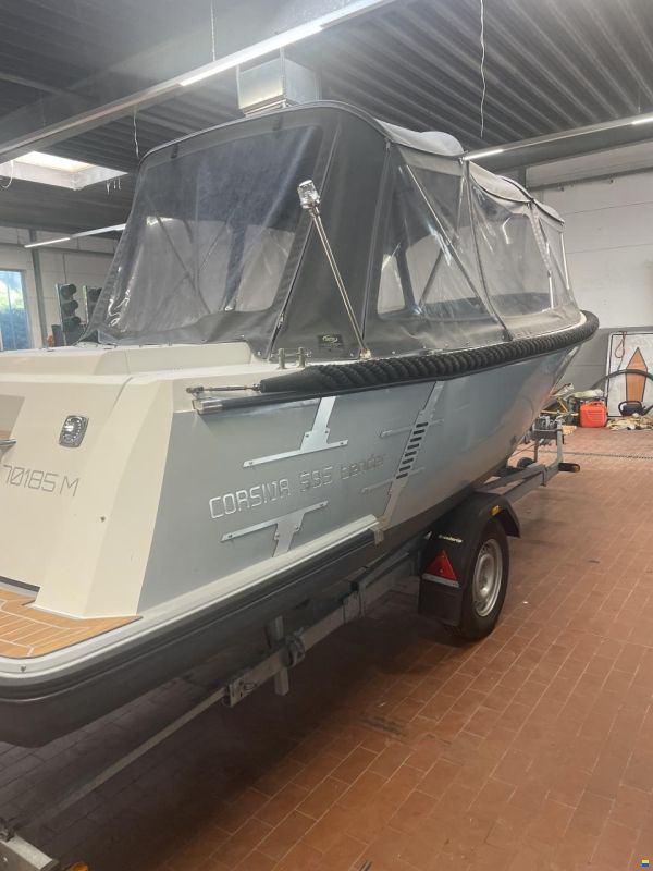 Corsiva 595 Tender