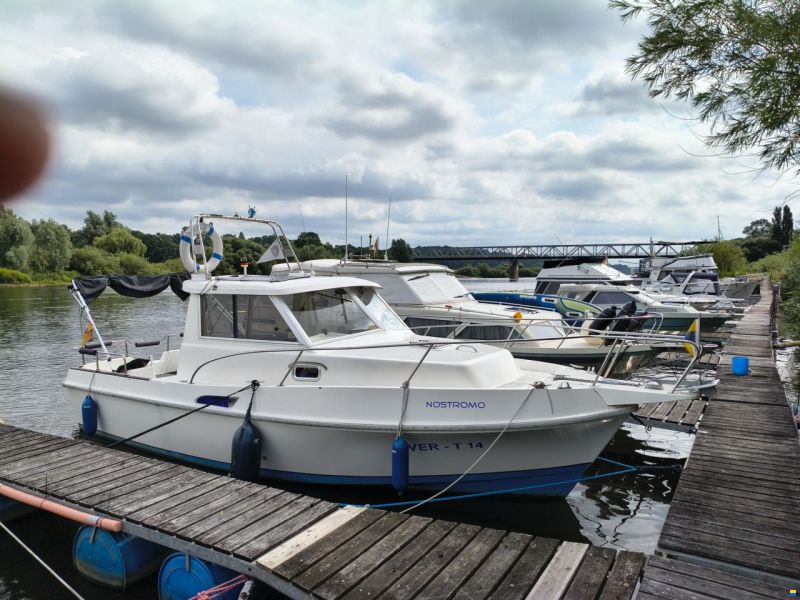 Rodman 700 N