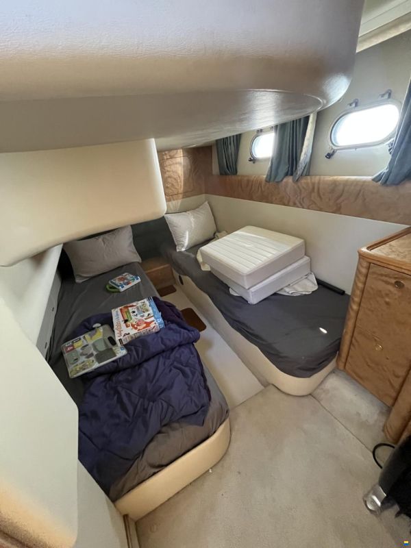 Princess 34 fly