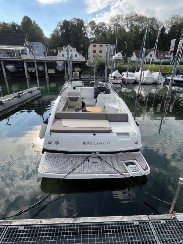 Bayliner 742R