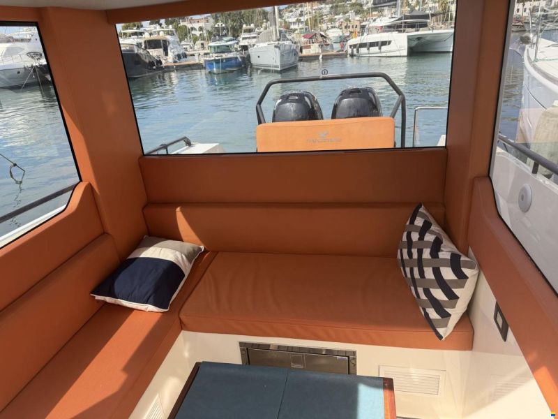 Samba Power Boats 11 Cabin