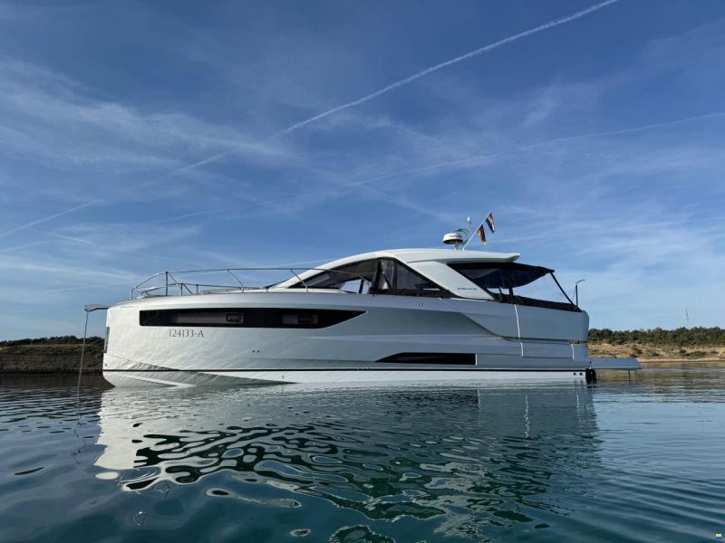Jeanneau DB43 IB