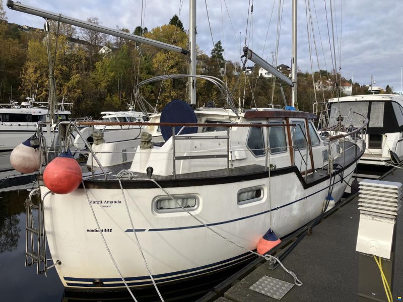 Nauticat 331