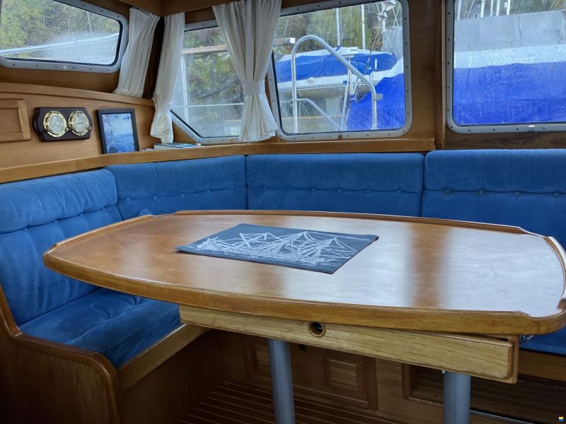Nauticat 331