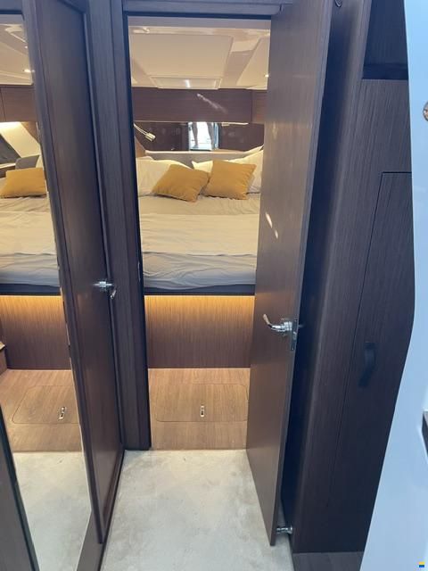 Beneteau Antares 11