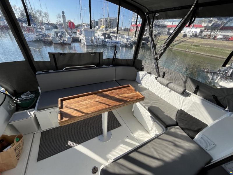 Beneteau Antares 8