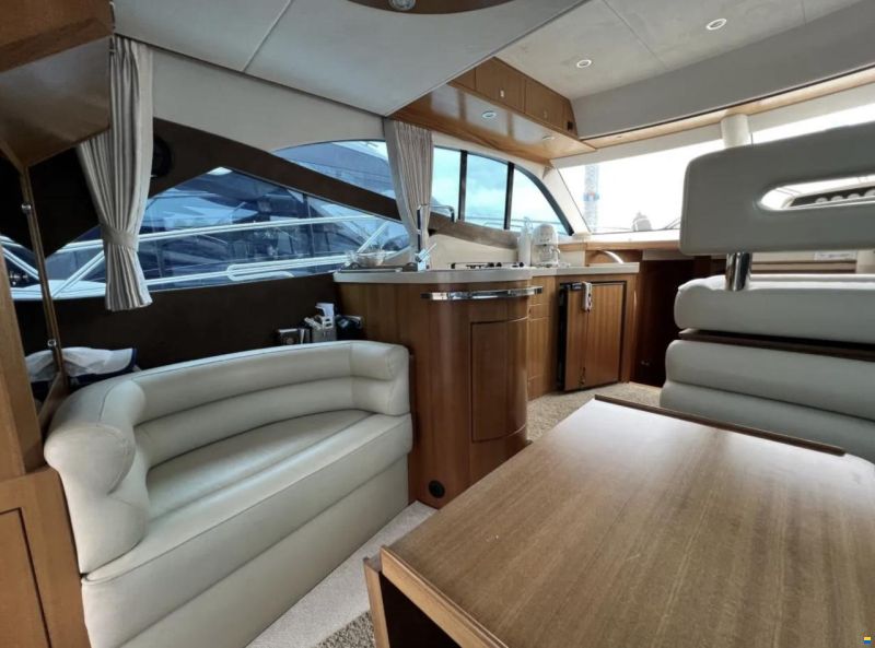 Galeon 390 FLY