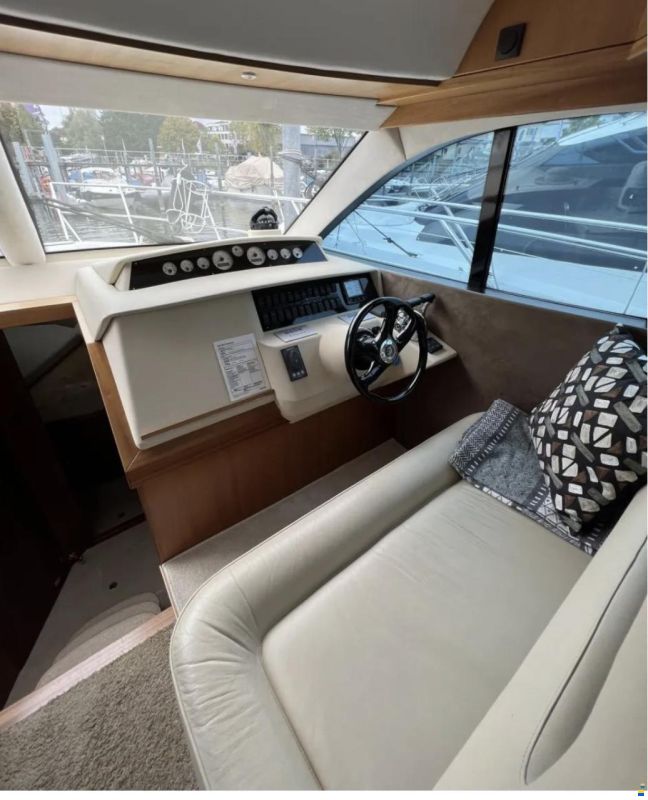 Galeon 390 FLY