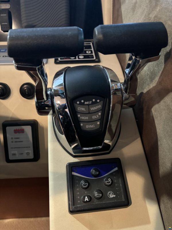 Galeon 390 FLY