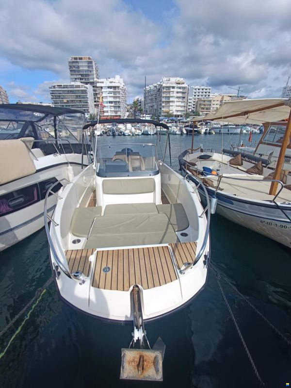 QuickSilver 675 Active Open