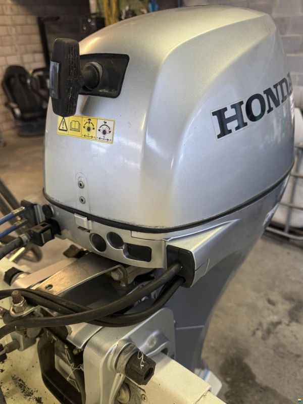Honda BF8DK2