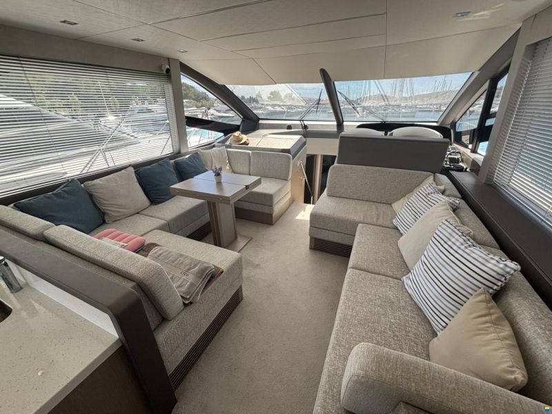Sunseeker Manhatan 52
