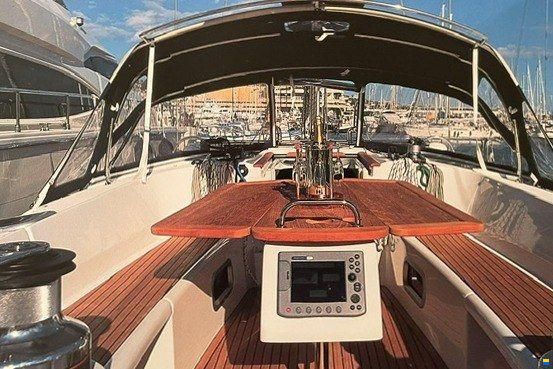 Beneteau Oceanis 523