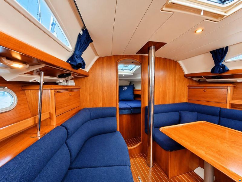 Jeanneau Sun Odyssey 37