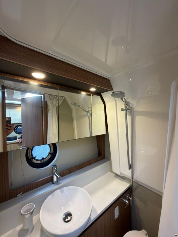 Azimut 34