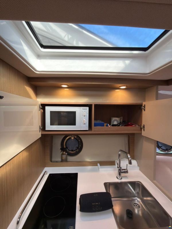 Azimut 34