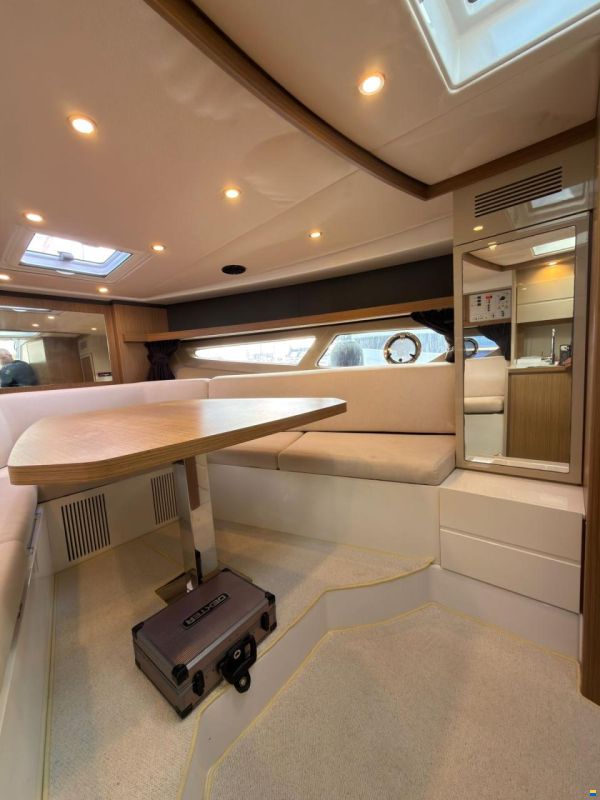 Azimut 34