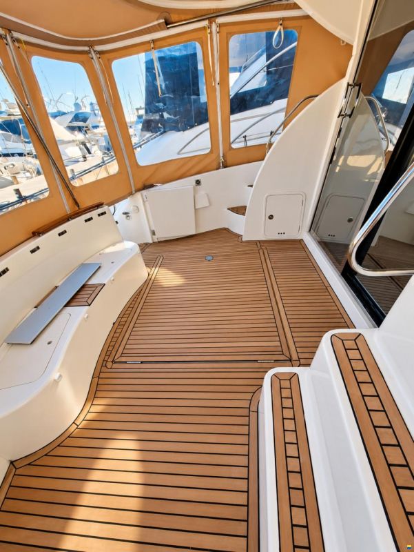 Jeanneau Prestige 42 Fly