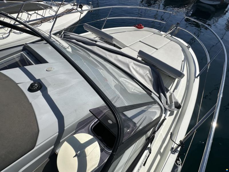 Jeanneau Cap-Camara 10.5 WA