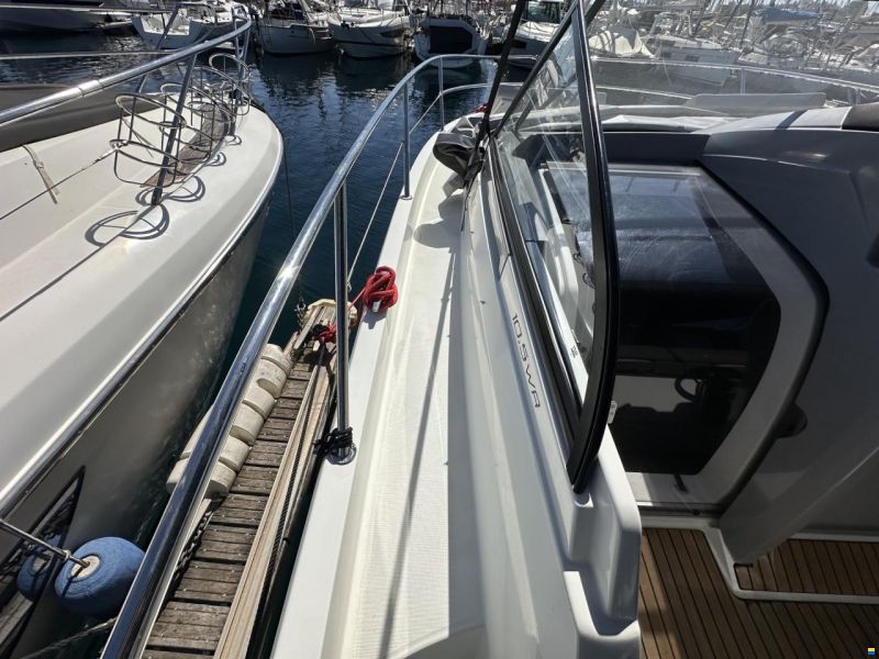Jeanneau Cap-Camara 10.5 WA