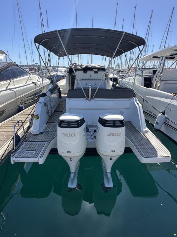 Jeanneau Cap-Camara 10.5 WA